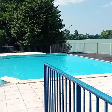 La Maison Tranquille At The 1 Bedroom House מרסיאק