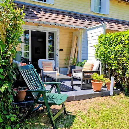 別荘 La Maison Tranquille At The 1 Bedroom House *